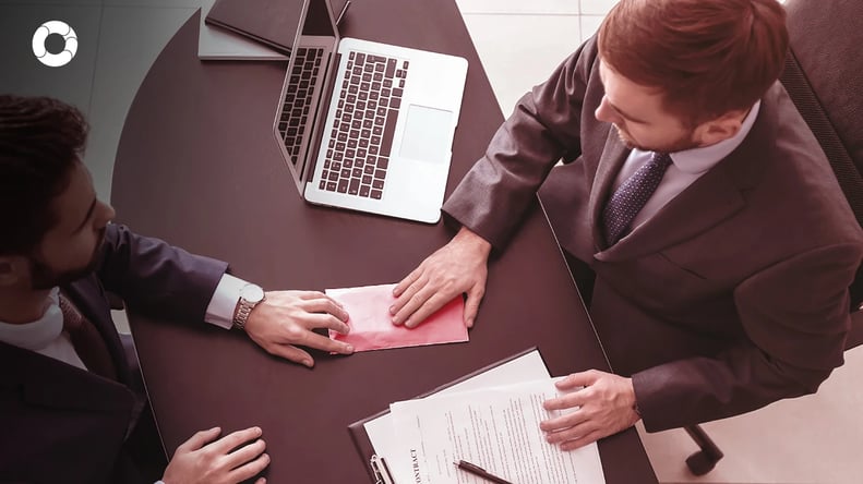 How-to-identify-the-risk-of-money-laundering-in-companies